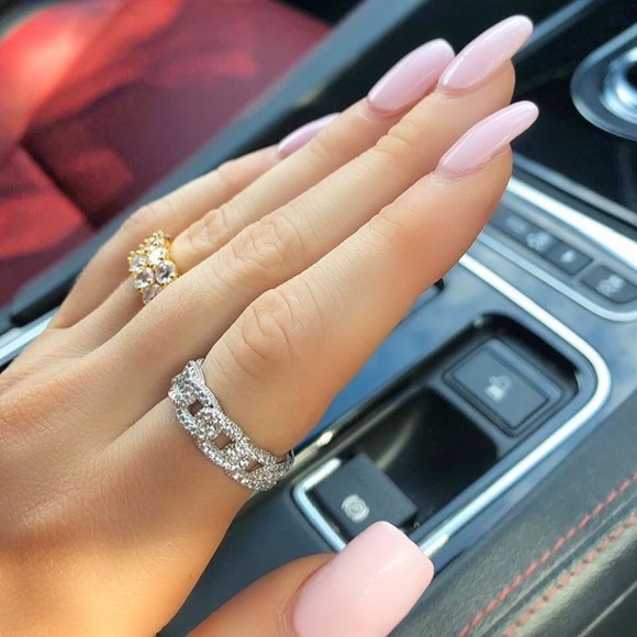 Jewelry - 🆕Cuban link chain ring